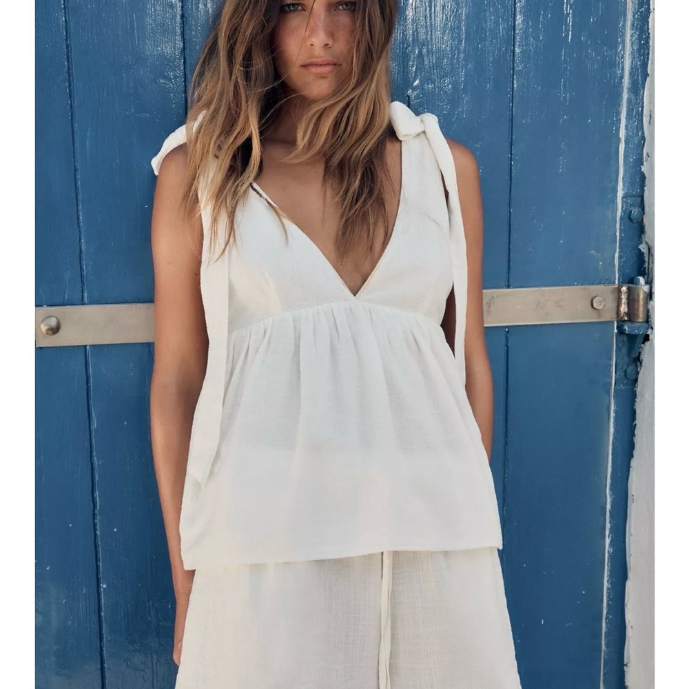 Zara Bow Top